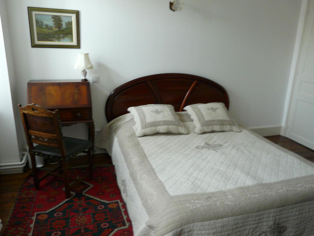 La Promenade En Champagne Bed & Breakfast Mussy-sur-Seine Oda fotoğraf